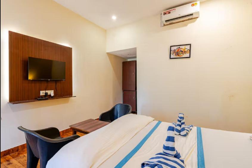 Royalstar Resort Vagator Esterno foto